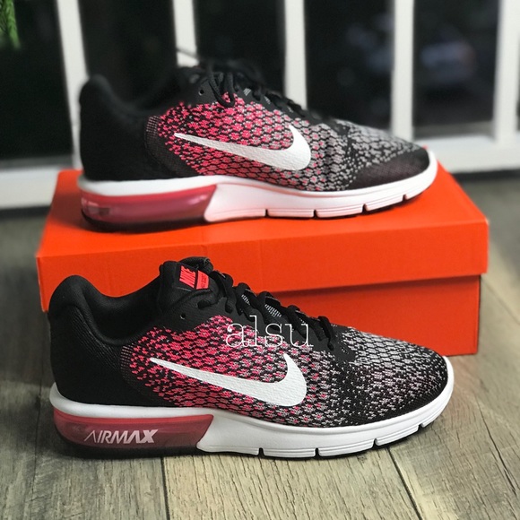 NWT Nike Air Max Sequent 2 B/W-Racer Pink WMNS - Picture 2 of 7